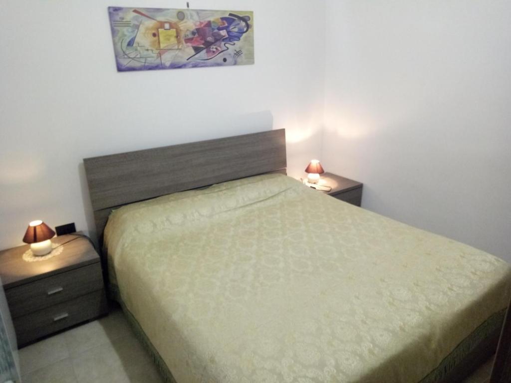 Casa Nonna Maria Villa Monte SantʼAngelo Buitenkant foto